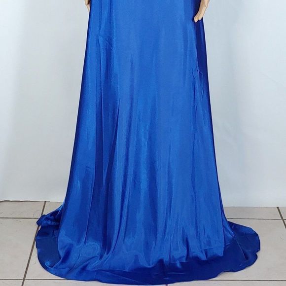 (7) NWT Faviana Royal Blue Halter Top Formal Gown - Picture 5 of 5